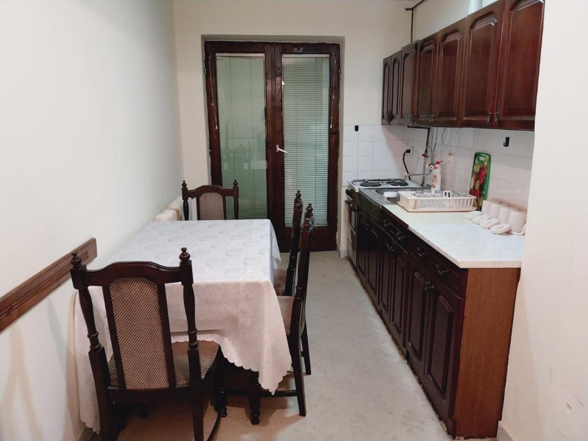 Appartamento Stan Na Dan - Indija Esterno foto